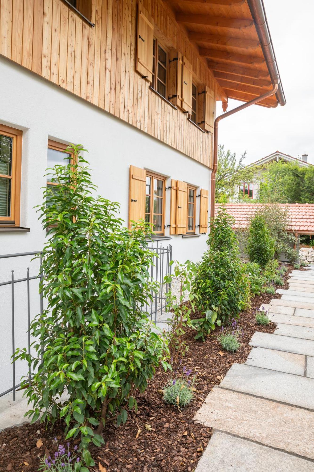 Graf Chiemo Suites - Direkt Am Chiemsee Mit Separatem Seezugang Chieming Kültér fotó