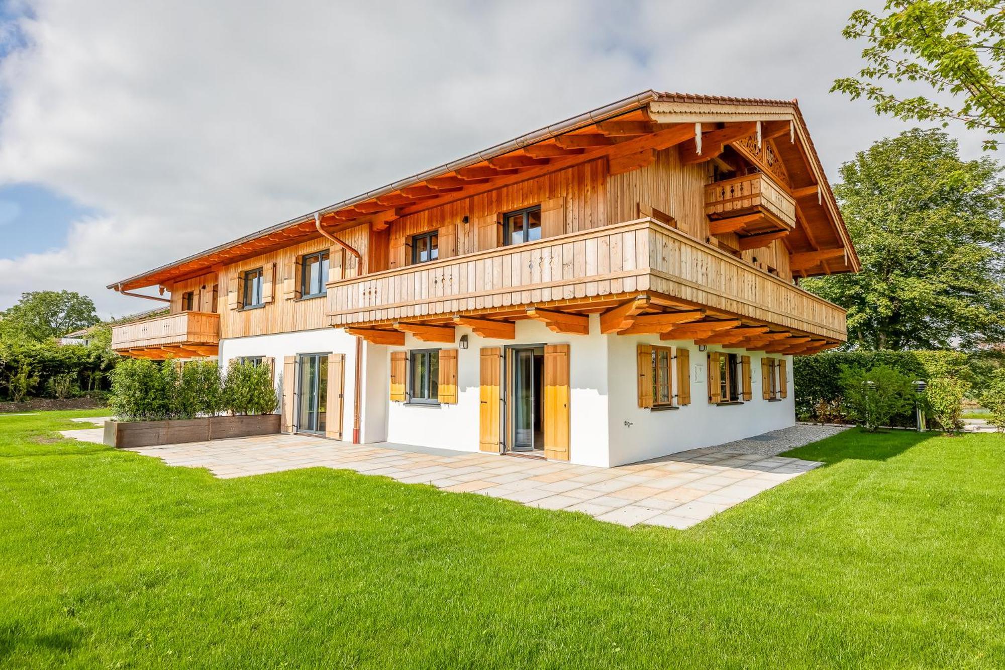 Graf Chiemo Suites - Direkt Am Chiemsee Mit Separatem Seezugang Chieming Kültér fotó