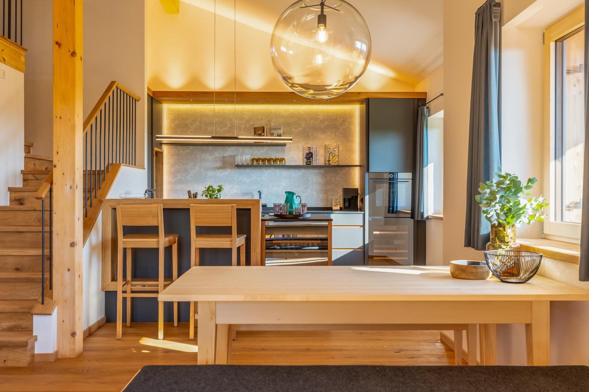 Graf Chiemo Suites - Direkt Am Chiemsee Mit Separatem Seezugang Chieming Kültér fotó