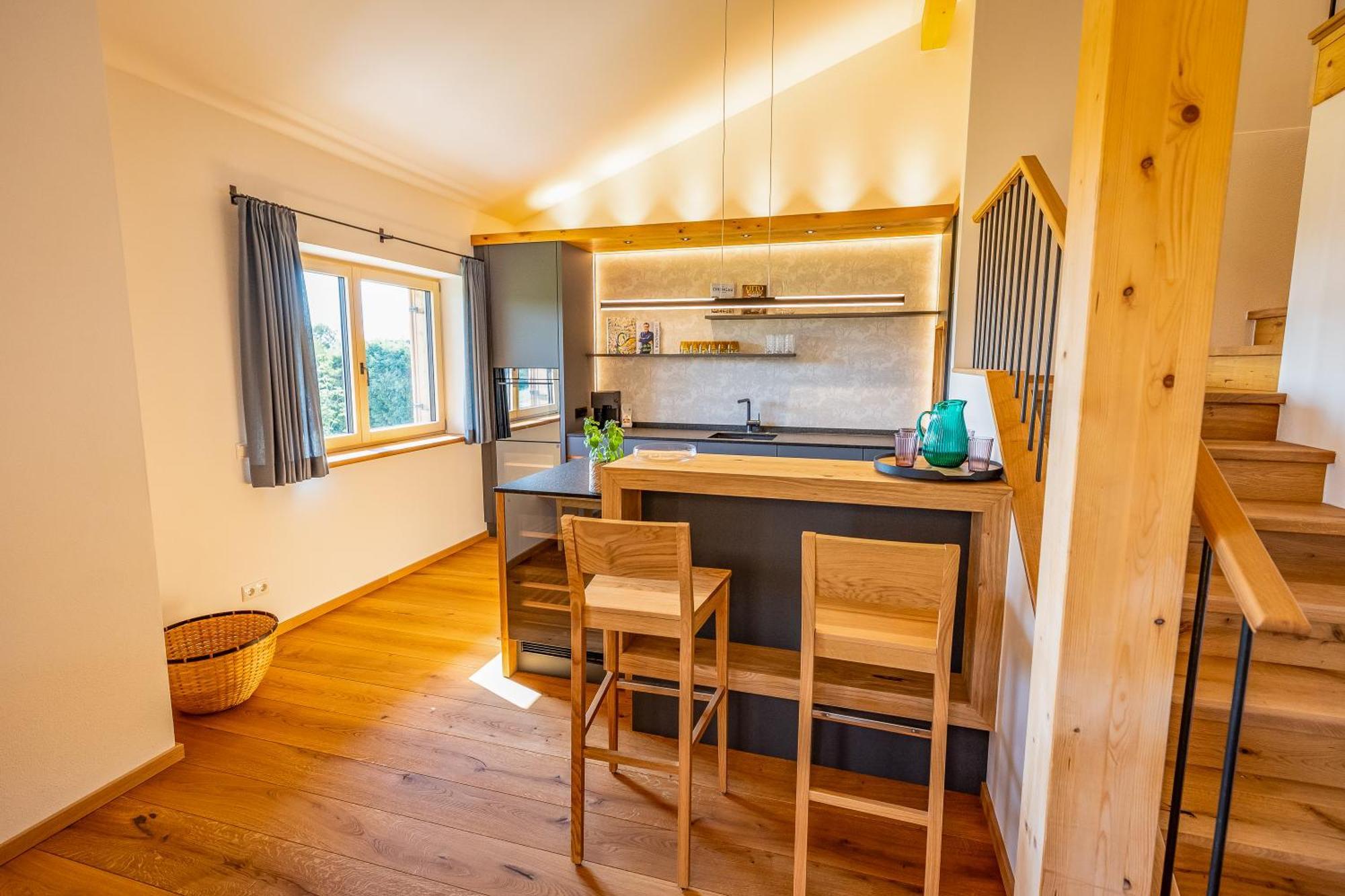 Graf Chiemo Suites - Direkt Am Chiemsee Mit Separatem Seezugang Chieming Kültér fotó