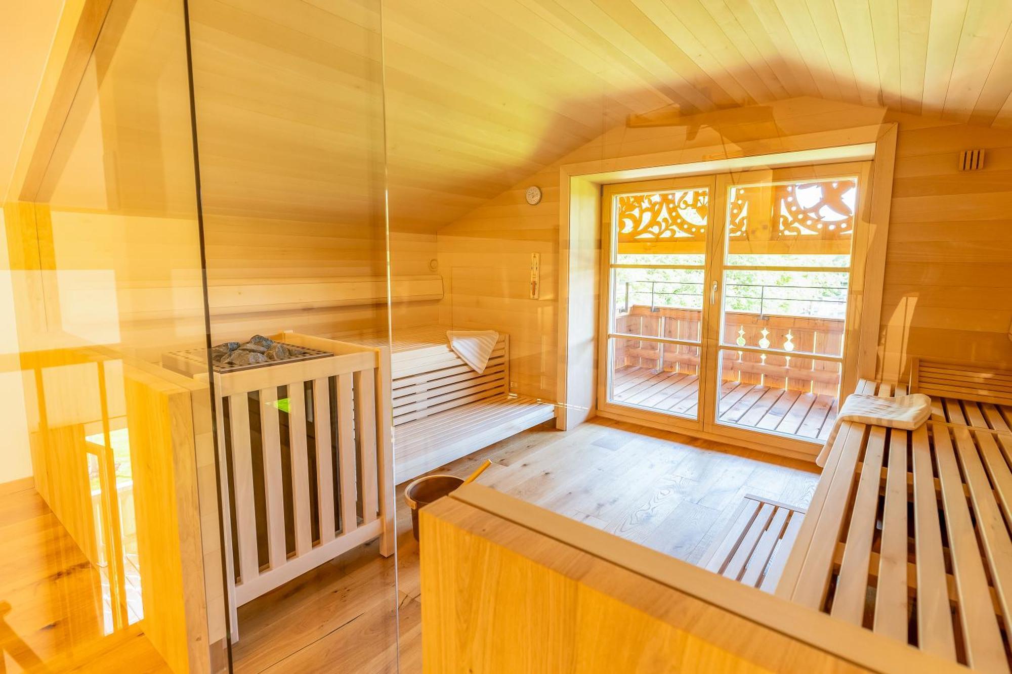 Graf Chiemo Suites - Direkt Am Chiemsee Mit Separatem Seezugang Chieming Kültér fotó